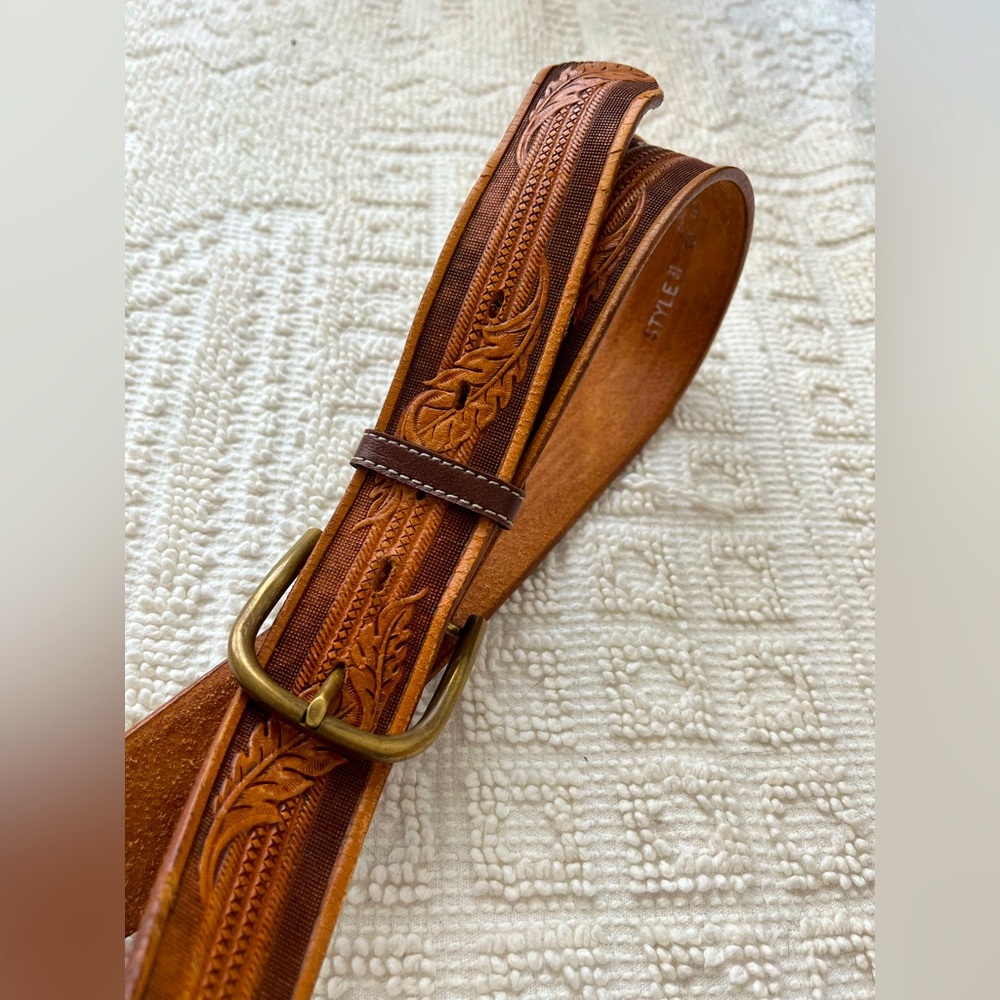 Elegant Brown Leather Belt